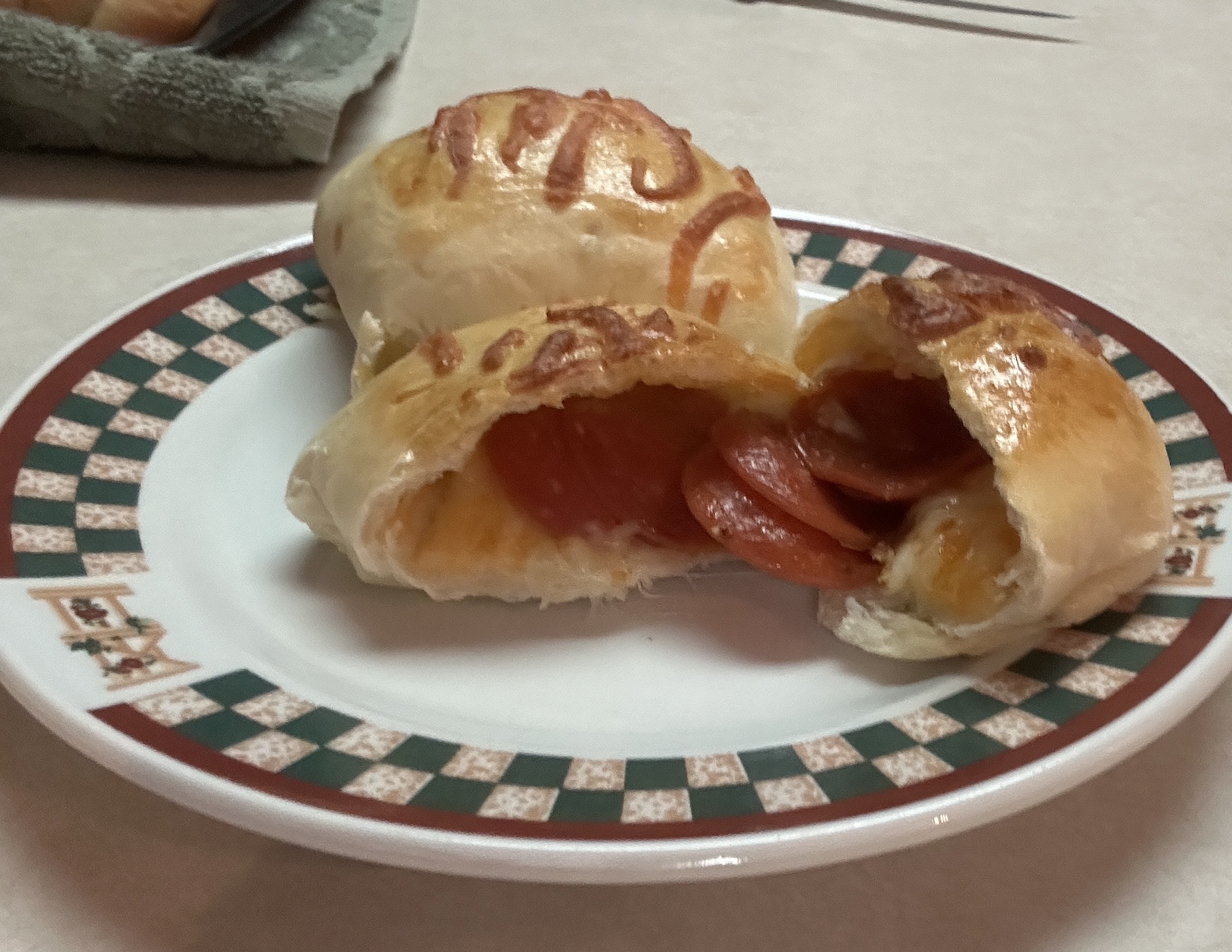 pepperoni roll